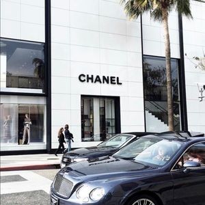 Meet your Posher, Kimberly